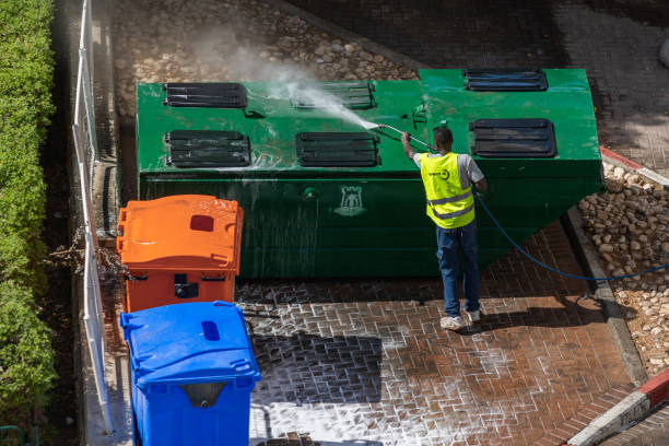 Best Garage Pressure Washing  in Ligonier, IN